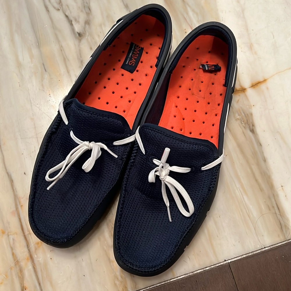 Men’s SWIMS shoes moccasins size 9. Used once